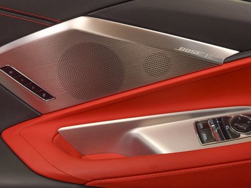 Used 2021 Chevrolet Corvette Stingray Preferred Cpe w/ 2LT image 31