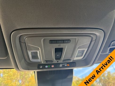 Used 2023 GMC Sierra 1500 Elevation w/ Elevation Premium Package image 18