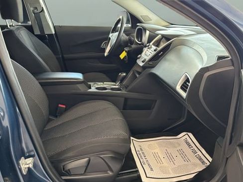 Used 2017 Chevrolet Equinox LT w/ Convenience Package AWD/4WD image 21