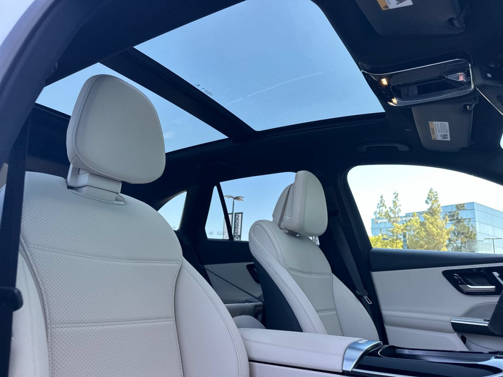 Certified 2026 Mercedes-Benz GLC 300 4MATIC image 19