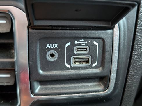 Used 2020 Jeep Wrangler Unlimited Sport image 20