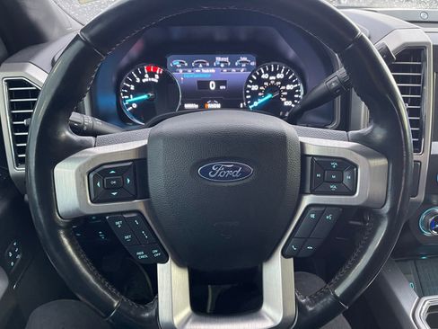 Used 2020 Ford F250 Platinum w/ FX4 Off-Road Package image 8