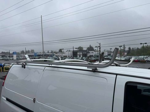 Used 2020 Chevrolet Express 2500 w/ Driver Convenience Package image 13