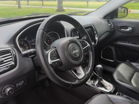 Used 2021 Jeep Compass Limited AWD/4WD image 19