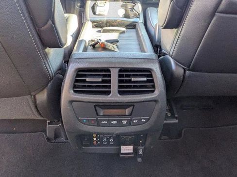 Used 2017 Honda Pilot Touring image 14