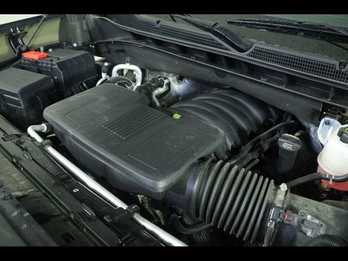 Used 2024 Chevrolet Silverado 1500 LT Trail Boss AWD/4WD image 23