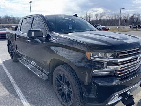 Used 2021 Chevrolet Silverado 1500 High Country w/ Technology Package AWD/4WD image 9