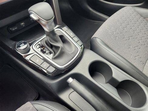 New 2026 Kia Seltos S image 15