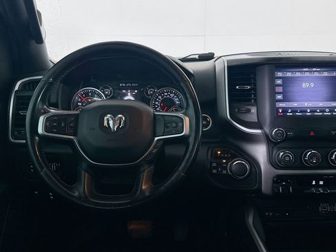 Used 2019 RAM 1500 Big Horn image 17