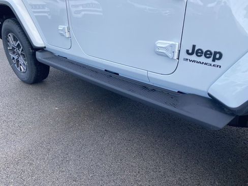 New 2026 Jeep Wrangler Sahara image 10