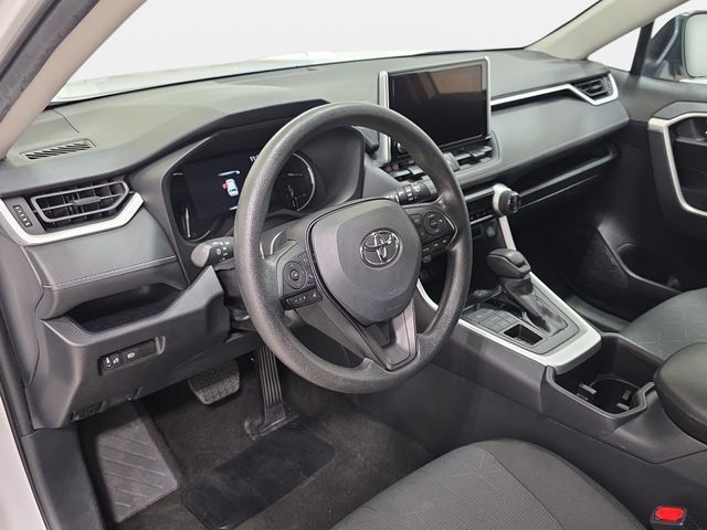 Certified 2025 Toyota RAV4 XLE AWD/4WD image 13