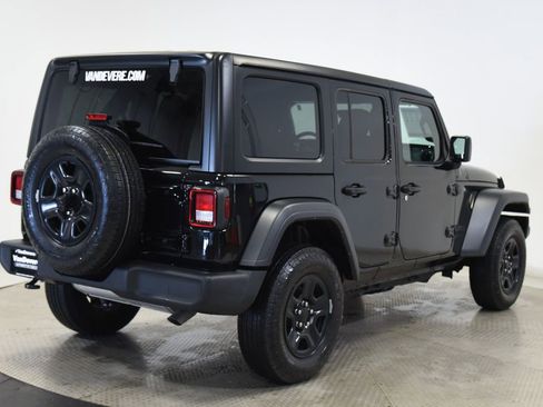 Used 2024 Jeep Wrangler Unlimited Sport AWD/4WD image 14