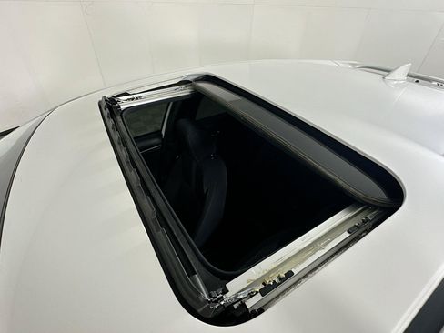 Used 2020 Honda Civic EX image 24