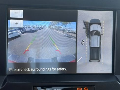 Used 2019 Ford F250 Lariat w/ Lariat Ultimate Package image 17