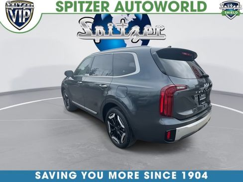 Certified 2024 Kia Telluride S w/ S Sunroof Package AWD/4WD image 7