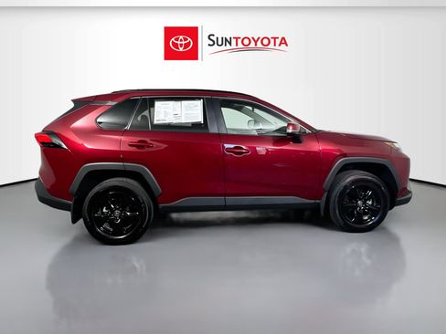 Used 2025 Toyota RAV4 XLE w/ Convenience Package FWD image 2