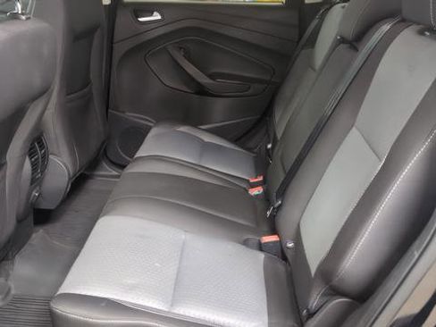 Used 2017 Ford Escape SE image 15