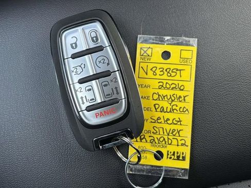 New 2026 Chrysler Pacifica Select w/ S Appearance Package image 28