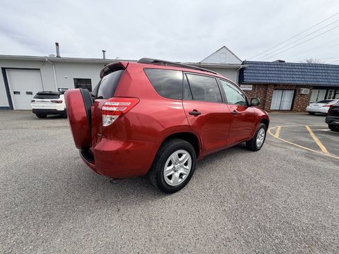 Used 2012 Toyota RAV4 Base 4x4 4dr SUV w/ Value Pkg image 10