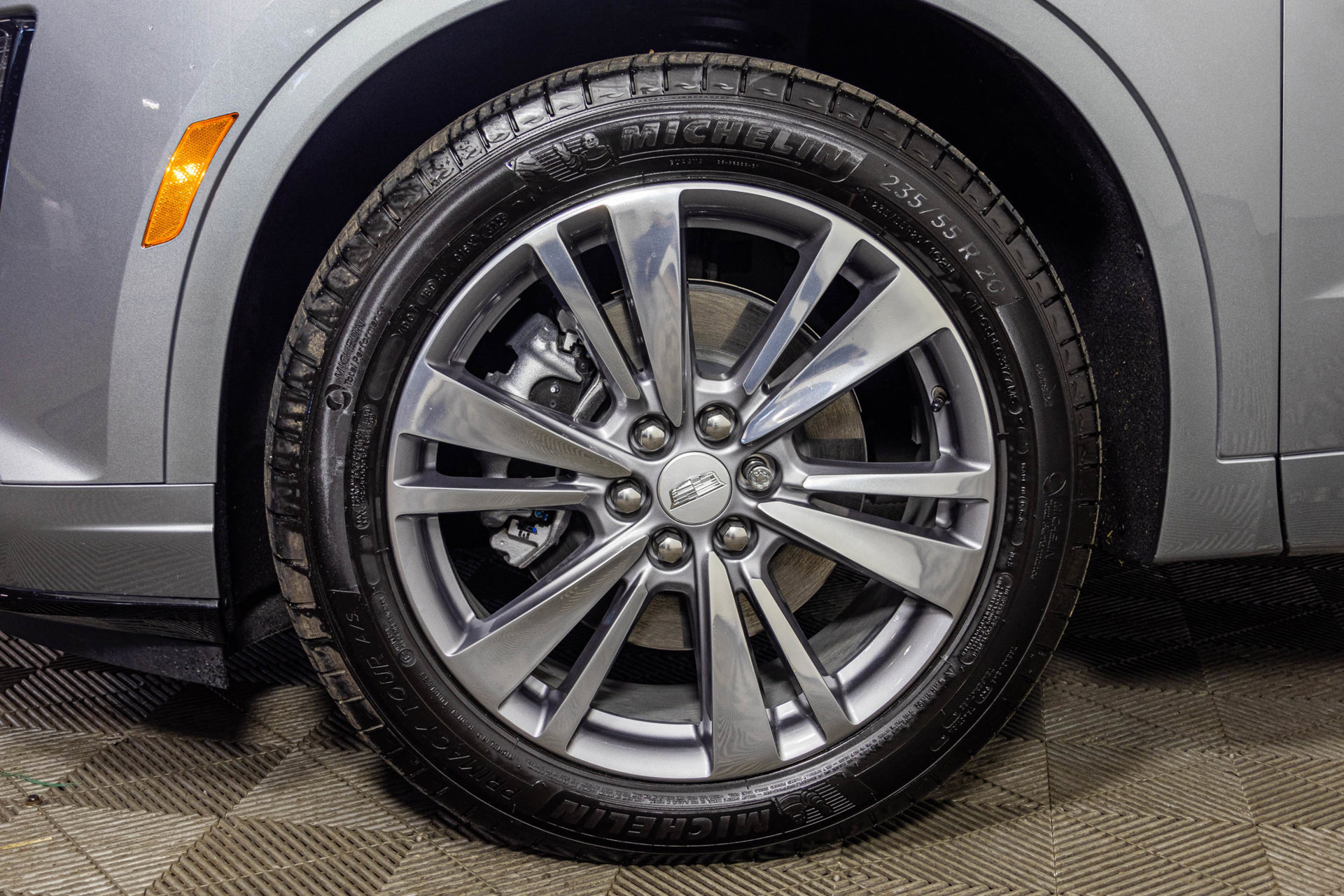 Used 2025 Cadillac XT6 Premium Luxury AWD/4WD image 56