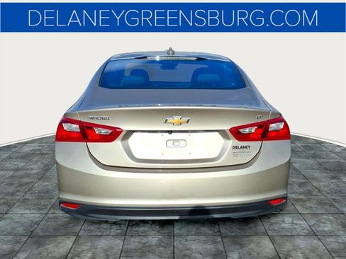 Used 2023 Chevrolet Malibu LT image 4