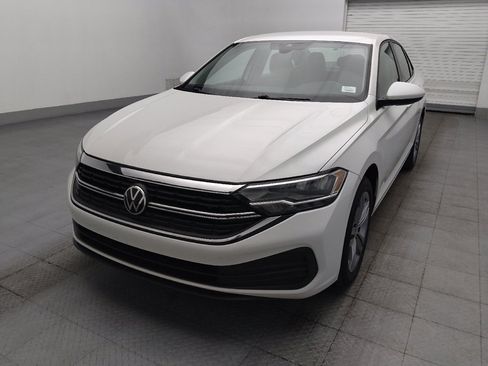 Used 2023 Volkswagen Jetta SE FWD image 15