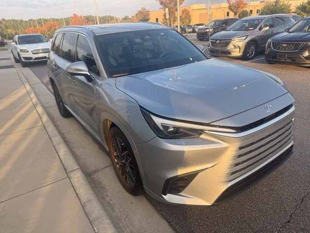 Used 2024 Lexus TX 350 FWD w/ Technology Package image 4