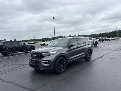Used 2020 Ford Explorer ST w/ ST Street Pack AWD/4WD image 4