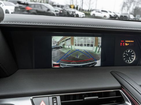 Used 2021 Lexus LC 500 Convertible image 12