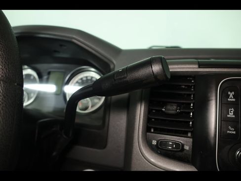 Used 2017 RAM 2500 Tradesman w/ Chrome Appearance Group image 27