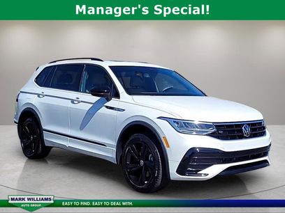 Used 2024 Volkswagen Tiguan SE R-Line