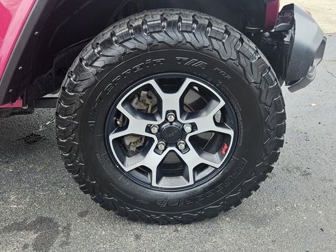 Used 2021 Jeep Wrangler Unlimited Rubicon image 8