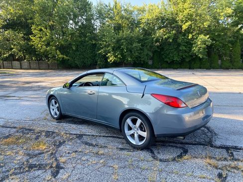Used 2007 Pontiac G6 GT w/ Premium Package FWD image 3