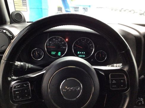 Used 2014 Jeep Wrangler Unlimited Sahara AWD/4WD image 24