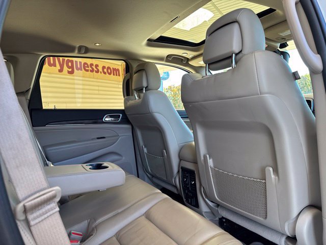 Used 2021 Jeep Grand Cherokee Limited w/ Premium Lighting Group AWD/4WD image 5