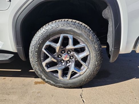 New 2026 GMC Sierra 1500 SLT w/ SLT Premium Plus Package image 52