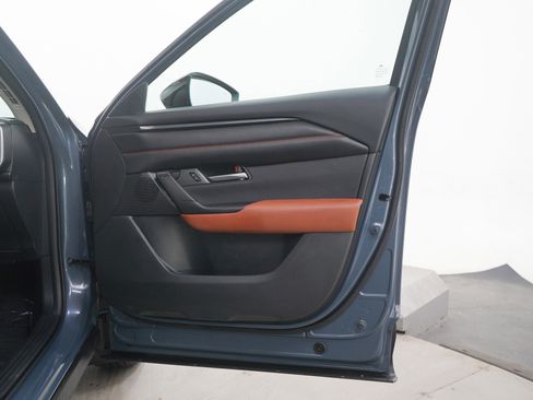 Used 2023 MAZDA CX-50 Meridian Edition w/ Apex Package image 9