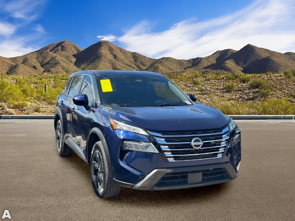Used 2025 Nissan Rogue SV FWD image 5