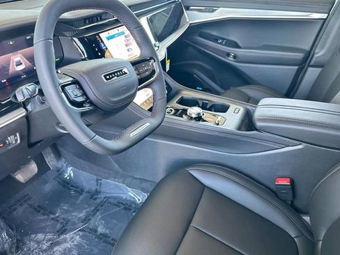 New 2025 Jeep Wagoneer S Limited AWD/4WD image 2