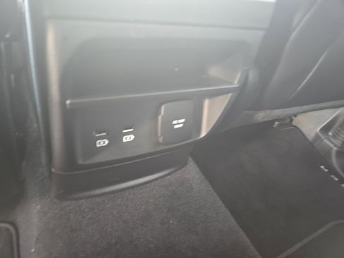 Used 2019 Ford Ranger Lariat w/ Equipment Group 501A Mid image 24