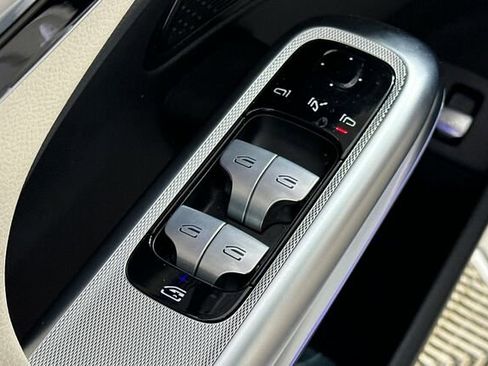 Certified 2025 Mercedes-Benz E 350 White image 12