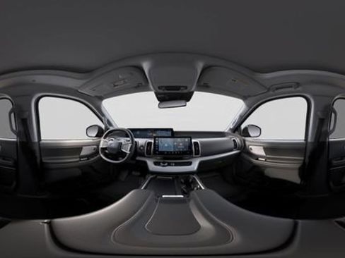 New 2025 Ford Expedition Active image 8