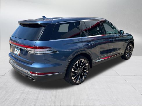 Used 2020 Lincoln Aviator Reserve w/ Equipment Group 201A AWD/4WD image 3