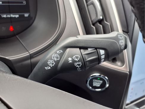 Used 2024 Ford Edge SEL w/ Convenience Package AWD/4WD image 16