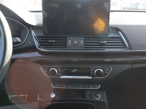 Used 2023 Audi SQ5 Premium Plus w/ Premium Plus Package image 11