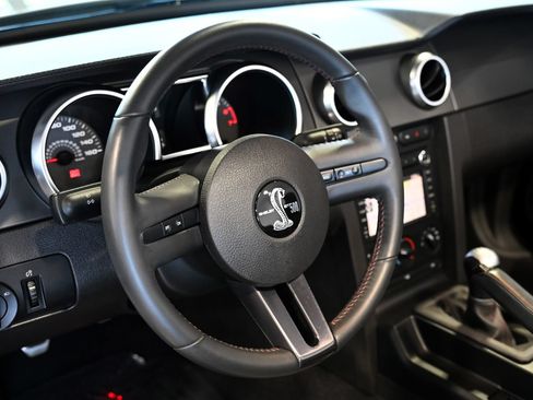 Used 2008 Ford Mustang Shelby GT500 RWD image 26