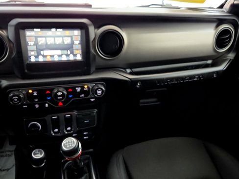 Used 2021 Jeep Wrangler Sport image 24