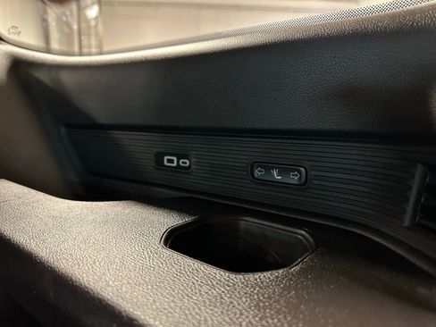 Used 2022 Jeep Wagoneer Series III image 42