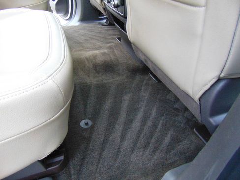 Used 2018 Ford Expedition Limited w/ Equipment Group 302A image 19