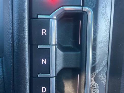 Used 2024 GMC Yukon XL Denali w/ Denali Reserve Package image 23